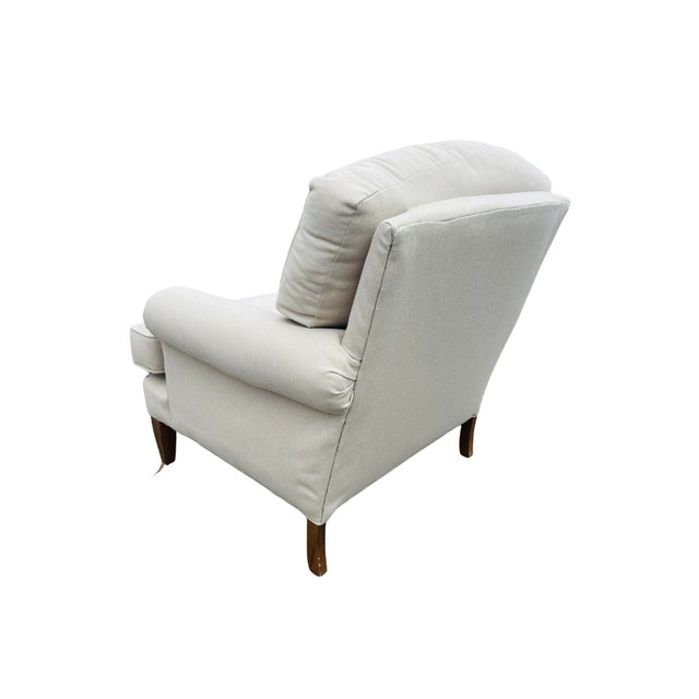 Vintage Pearson Club Chair – English Roll Arm Lounge Chair, Ivory Upholstery, Tapered Wood Legs, High-End Designer Seating For Sale - Image 11 of 16