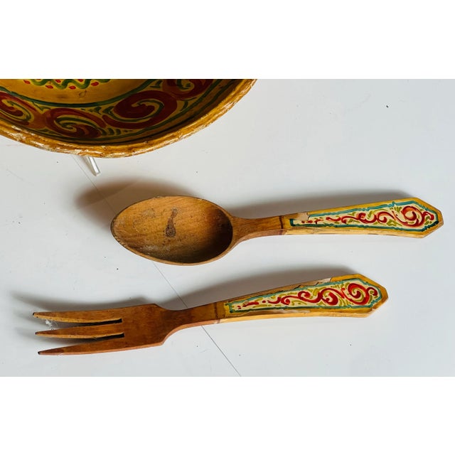 Vintage Norwegian Rosmaling Pattern Salad Bowl With Fork and Spoon Set of Three For Sale - Image 9 of 12