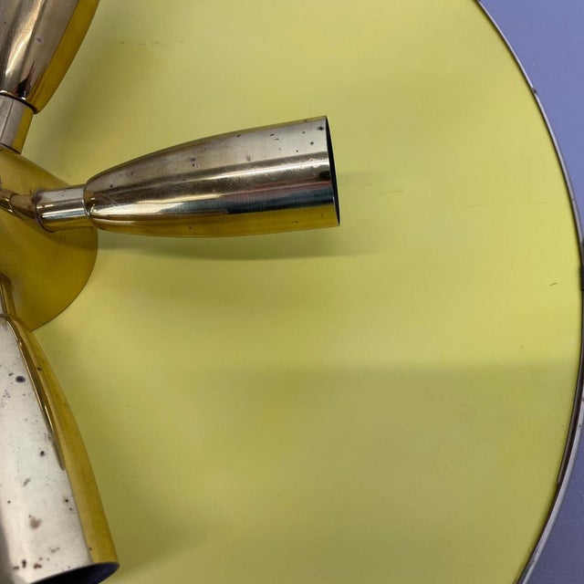 Theatre Wall Light in Brass + Yellow in the style of Stilnovo by Gio Ponti, Italy, 1950s For Sale - Image 12 of 18