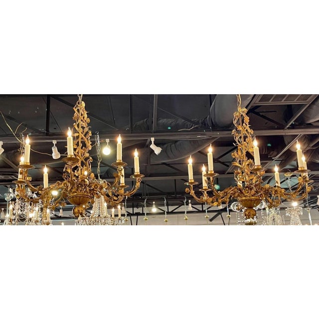 19th Century Italian Gilt Tole Floral Chandeliers With 8 Lights For Sale - Image 11 of 12