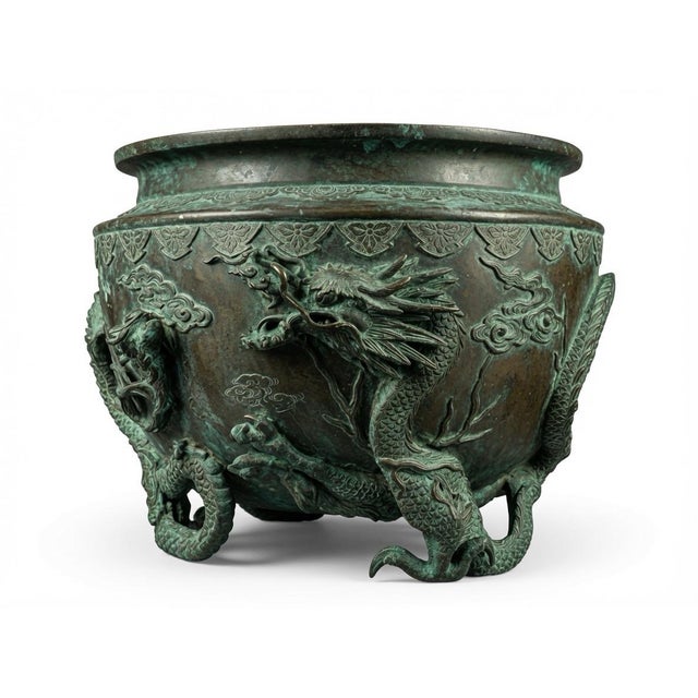 Late 19th Century Meiji Bronze Jardiniere Relief Cast Dragons Signed Yoshida Zo Monumental For Sale - Image 5 of 12