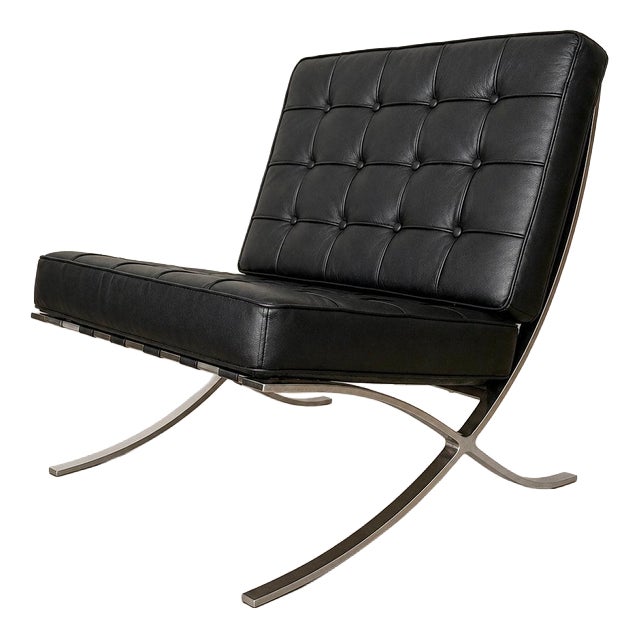 Mid-Century Black Leather & Chrome Barcelona Chair For Sale