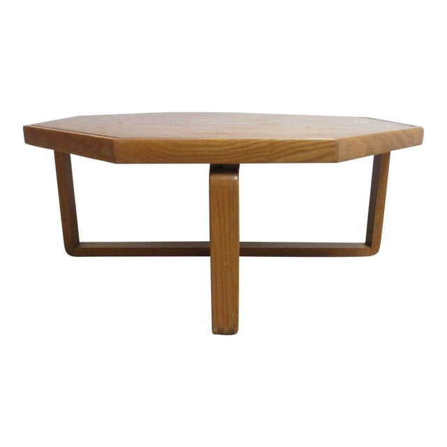 Vintage Mid-Century Lane X-Base Octagon Floating Coffee Table For Sale