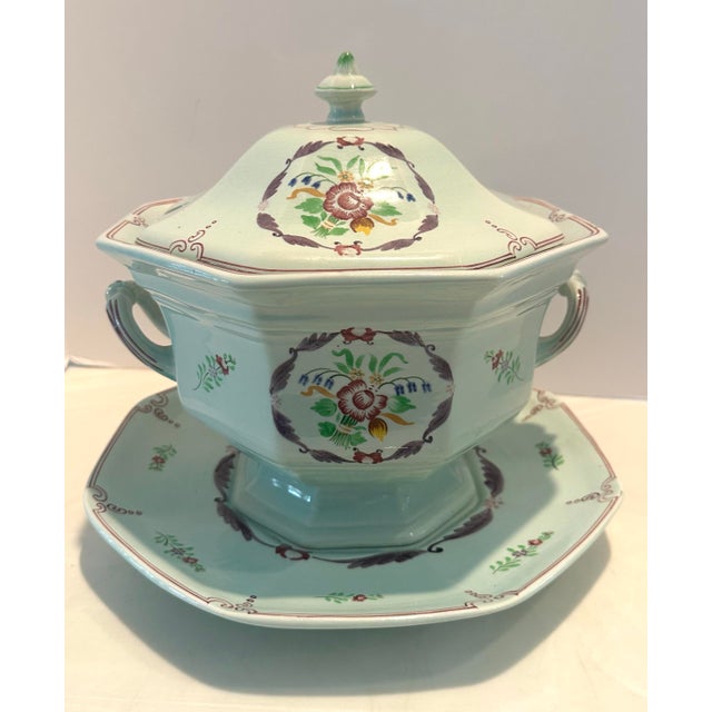Light Green Adam’s Calyx Ware Octagon Soup Tureen 2475 For Sale - Image 8 of 9