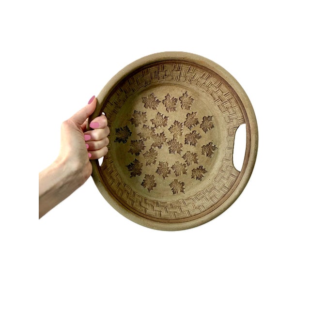 Signed Large Ceramic Sculptural Leaf Art Studio Pottery Bowl With Handles / 1970s Modernist Decorative Fruit Bowl Plate For Sale In Cleveland - Image 6 of 10