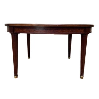 Louis XVI Style Extendable Oval Table in Mottled Mahogany, 1950s For Sale