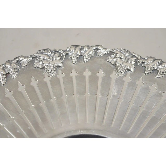 Antique English Edwardian Grapevine Repousse Silver Plated Pierced Serving Platter "P" For Sale In Philadelphia - Image 6 of 11