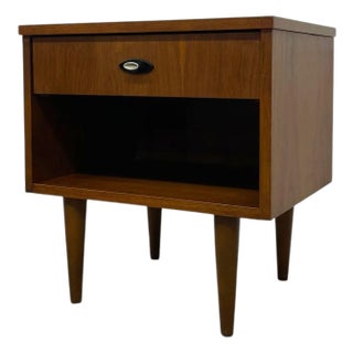 Vintage Mid Century Modern One Drawer Nightstand With Open Shelf and Tapered Legs For Sale