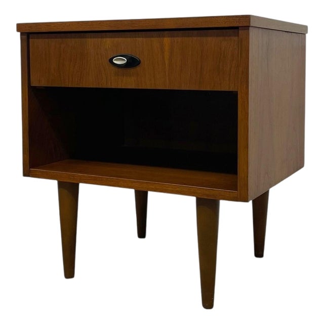 Vintage Mid Century Modern One Drawer Nightstand With Open Shelf and Tapered Legs For Sale