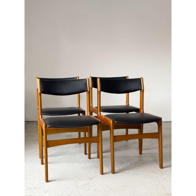Erik Buch Teak Dining Chairs attributed to Erik Buch for Oddense Maskinsnedkeri, Denmark, 1960s, Set of 4 For Sale - Image 4 of 18