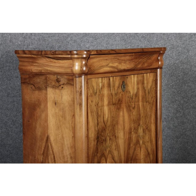 Small Antique Louis Philippe Secretaire in Walnut, 1840 For Sale - Image 15 of 18