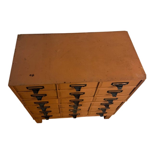Antique Yawman & Erbe 18-Drawer Library Card Catalog Cabinet, Circa 1910s For Sale - Image 9 of 10