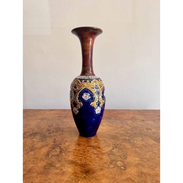 Antique Vase from Doulton Lambeth, 1880 For Sale - Image 3 of 7