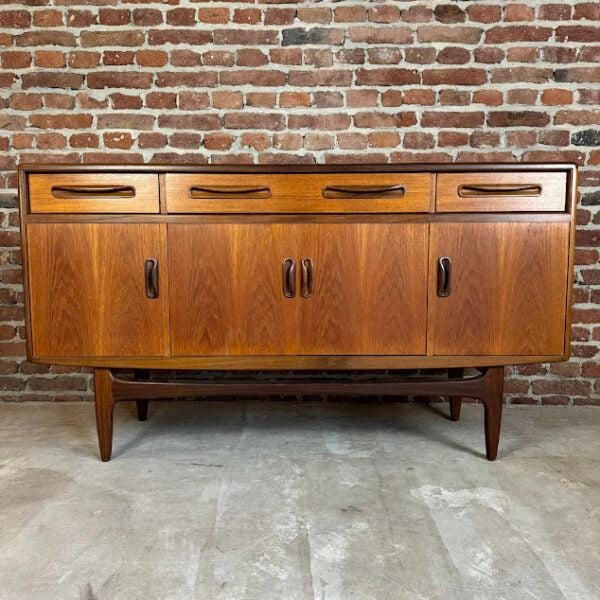 Vintage Teak Sideboard from G-Plan, United Kingdom For Sale - Image 6 of 6