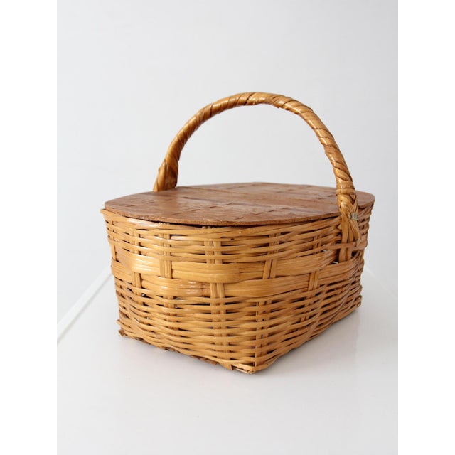 Vintage Wicker Picnic Basket For Sale - Image 11 of 13