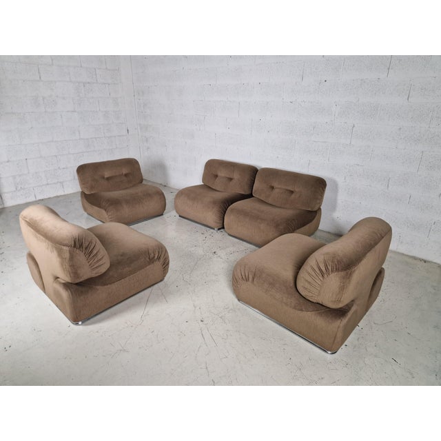 Mid-Century Modern Vintage Italian Lounge Chairs by Euromobili, 1970s, Set of 5 For Sale - Image 3 of 13