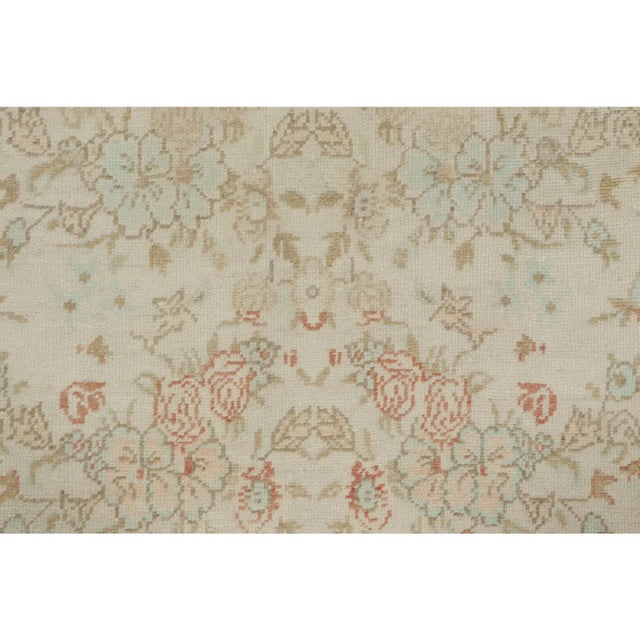 Turkish Vintage Turkish Runner With Floral Rosette & Vine Border - Rug & Kilim For Sale - Image 3 of 9