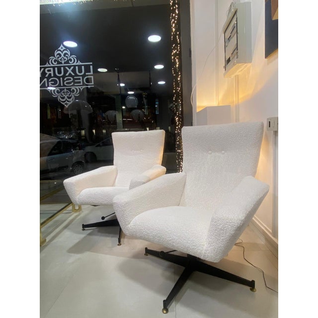 White White Bouclè Armchairs, 1960s, Set of 2 For Sale - Image 8 of 10
