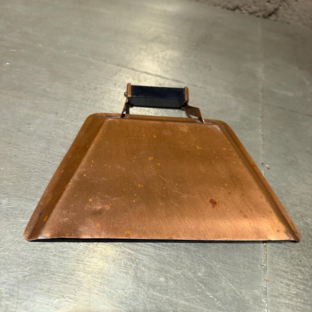 Antique Copper Tray Crafted by Sternauware New York Silent Butler For Sale - Image 10 of 11