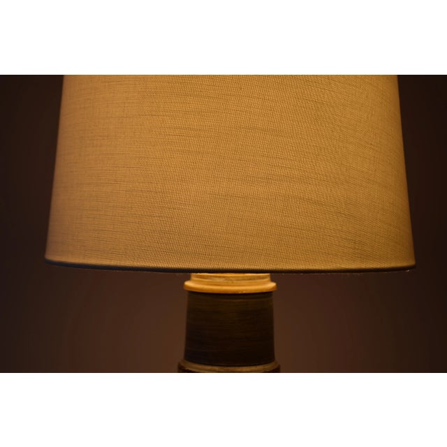 Mid-Century Modern Amber Yellow and Brown Ceramic Table Lamp with Lampshade from Kähler, Denmark, 1960s For Sale - Image 12 of 13