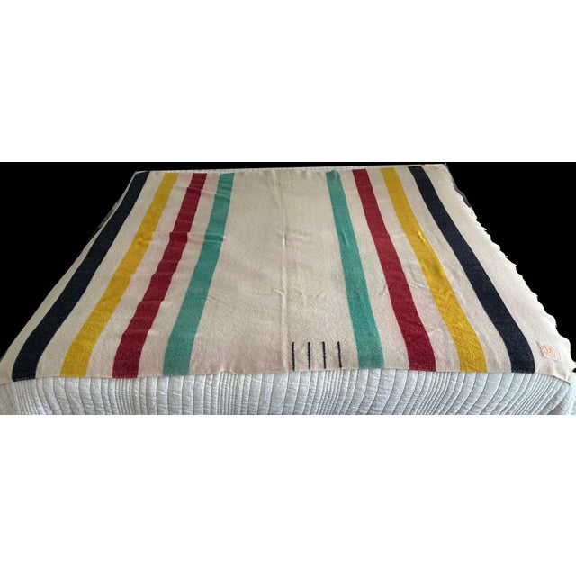 Pendleton Woolen Mills Hudson Bay Point 4 Point Striped Wool Blanket 1930's For Sale - Image 4 of 12