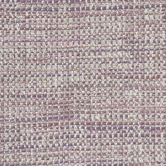 A handsome heavyweight weave of multi-width melange yarns, Auckland is a versatile upholstery fabric with unique texture,...