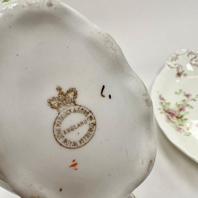 Antique John Maddocks Ironstone Gravy Boat – Pink Floral Gold Trim For Sale - Image 9 of 10