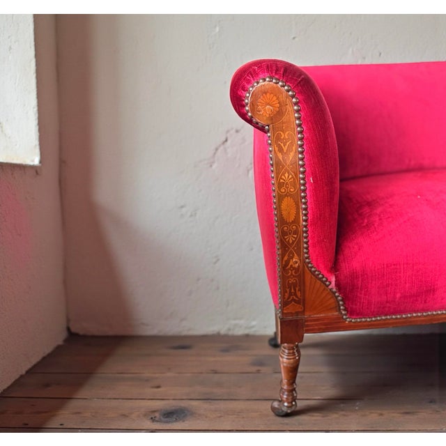 Ruby Merlot 2p Import French Silk Velvet Fabric Vintage Settee Sofa + Bench Set For Sale - Image 11 of 12