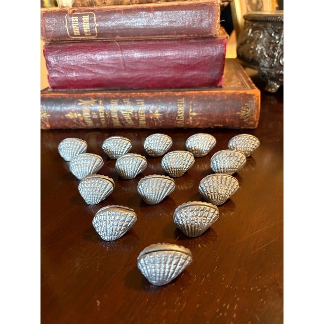 Vintage Bombay Company Silver Toned Coastal Clam Shell Place Card Holders — Set of 15 Palm Beach Regency Coastal Dinner Party Must Have For Sale In New Orleans - Image 6 of 8