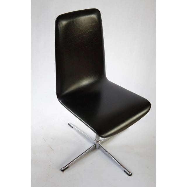 Swivel Chairs in Black Vinyl, 1970s, Set of 2 For Sale - Image 6 of 9