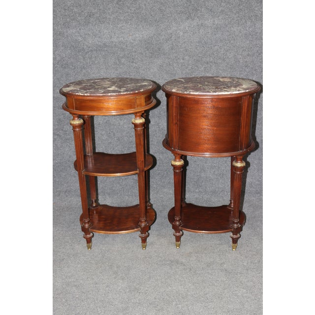 Pair of Early 20th C. French Louis XVI Bronze Mounted Marble Top Nightstands For Sale In Philadelphia - Image 6 of 15