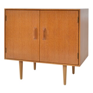 Vintage Concorde Range Two-Door Sideboard in Oak and Beech by John & Sylvia Reid for Stag, 1960s For Sale