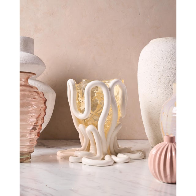 This “Indian Summer Vessel” vase by Gaetano Pesce for Fish Design is a handmade Italian soft-resin vessel featuring an...