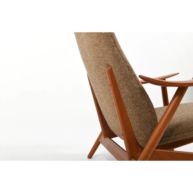 Mid-Century Teak Lounge Chair by Illum Wikkelsø for Søren Willadsen Møbelfabrik For Sale - Image 12 of 13