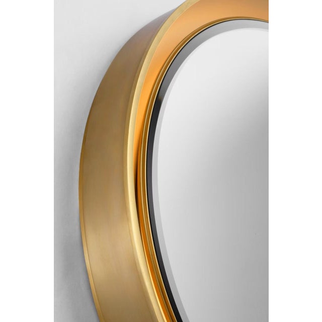 Metal Thomas O'Brien for Visual Comfort Signature Tricia 24" Illuminated Round Mirror in Hand-Rubbed Antique Brass For Sale - Image 7 of 11