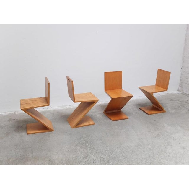 Wood Zig Zag Chairs by Gerrit Rietveld for Cassina, 1980s, Set of 4 For Sale - Image 7 of 18
