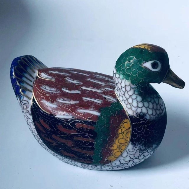 Mid 20th Century Pair of Vintage Cloisonné Enamel Mandarin Duck Figures – Pair, Floral & Feather Motif For Sale - Image 5 of 9