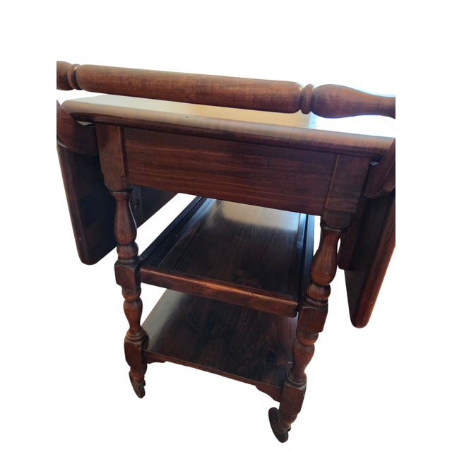 1970s Ethan Allen Old Tavern Pine T Cart Bar Server Liquor Drop Leaf For Sale - Image 11 of 18
