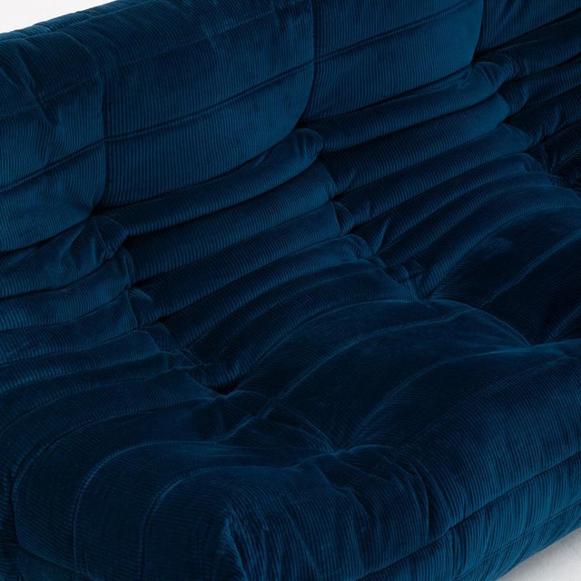 Togo Three-Seater Sofa in Dark Blue Tissue by Michel Ducaroy for Ligne Roset For Sale - Image 11 of 18