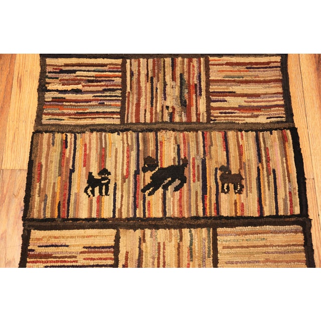 Early 20th Century Nazmiyal Collection Antique American Hooked Runner Rug For Sale - Image 5 of 10