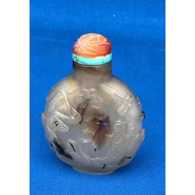 Antique Montana Moss Agate Floater Snuff Bottle With Carving For Sale - Image 13 of 13