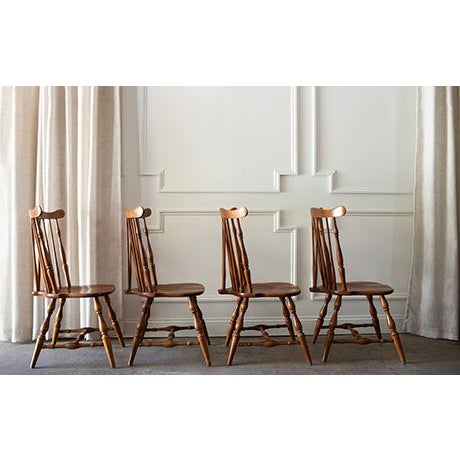 1950s Vintage Heywood Wakefield Fan Back Windsor Dining Chairs, Set of 4 For Sale - Image 5 of 18