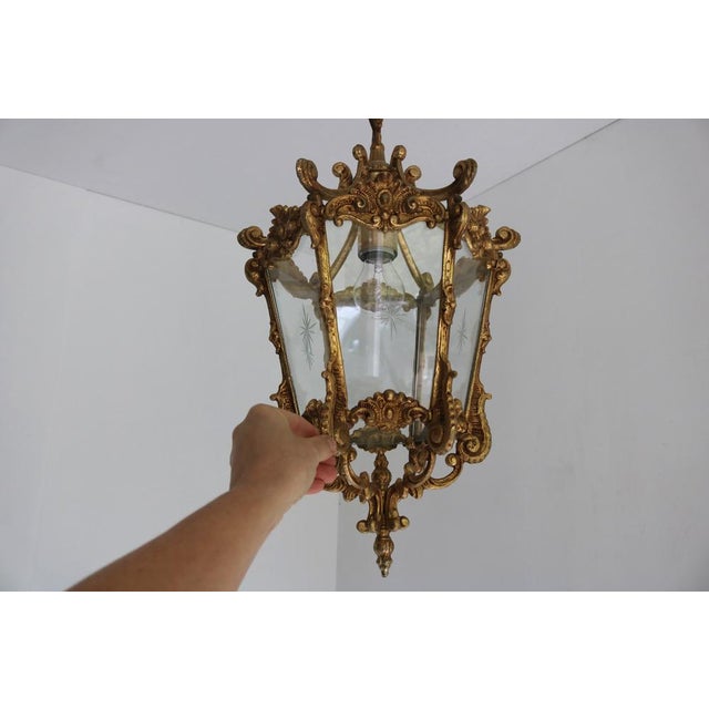 French Louis XV Style Brass and Etched Starburst Glass Lantern, 1950s For Sale - Image 11 of 14