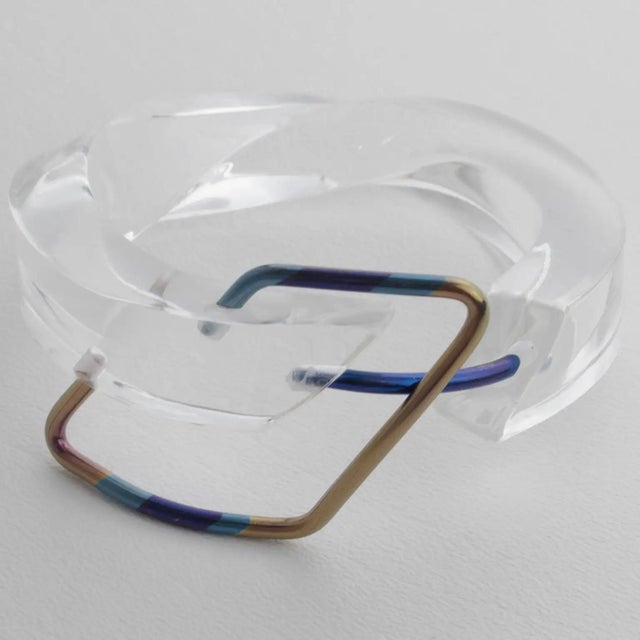 1980s Transparent Lucite Plexiglass Bangle Bracelet with Anodized Aluminum Belt Buckle For Sale - Image 5 of 15