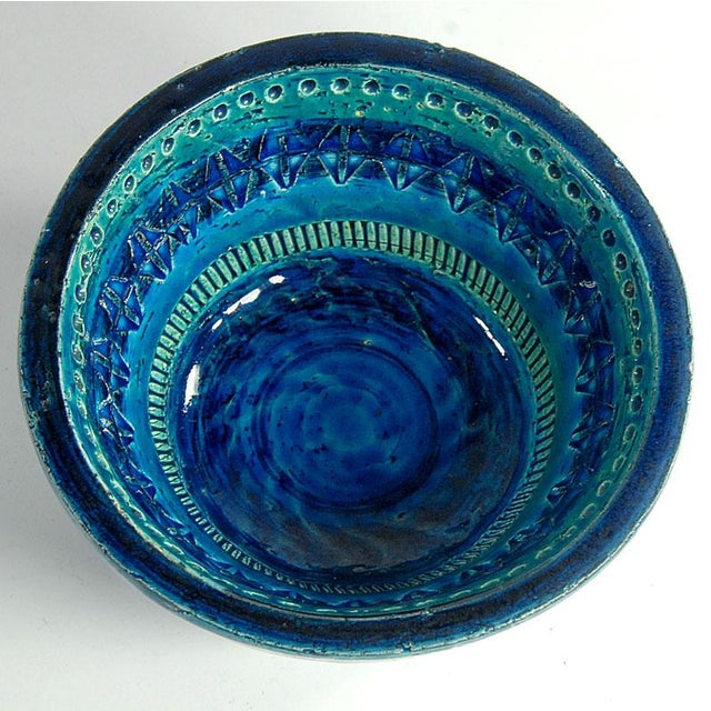 Ceramic Italian Rimini Blue Ceramic Bowl by Aldo Londi for Bitossi, 1970s For Sale - Image 7 of 8