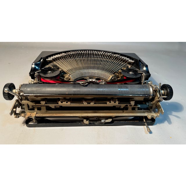 Remington Portable Typewriter Model 5 Manual Streamliner Art Deco 1935 High Gloss Black Elite Typeface For Sale In Providence - Image 6 of 9