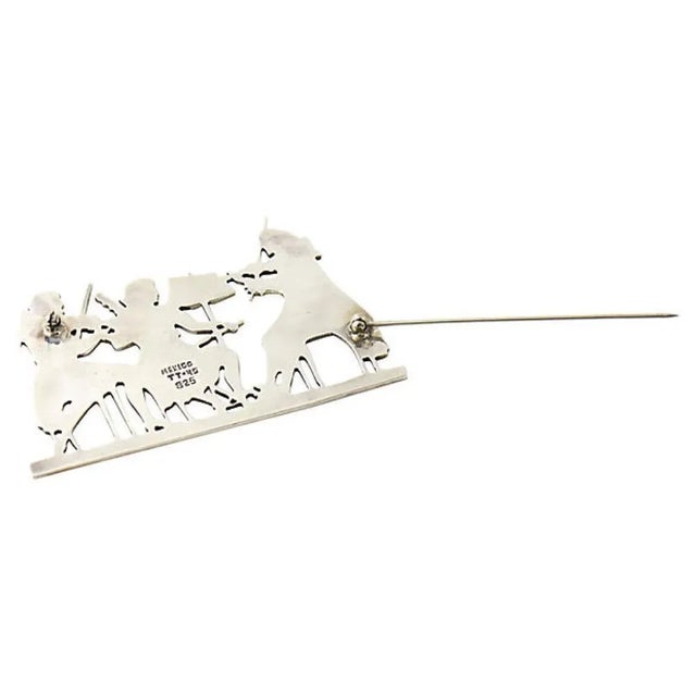 Mid 20th Century Sterling Silver Victorian Violin Musicians Brooch For Sale - Image 5 of 8