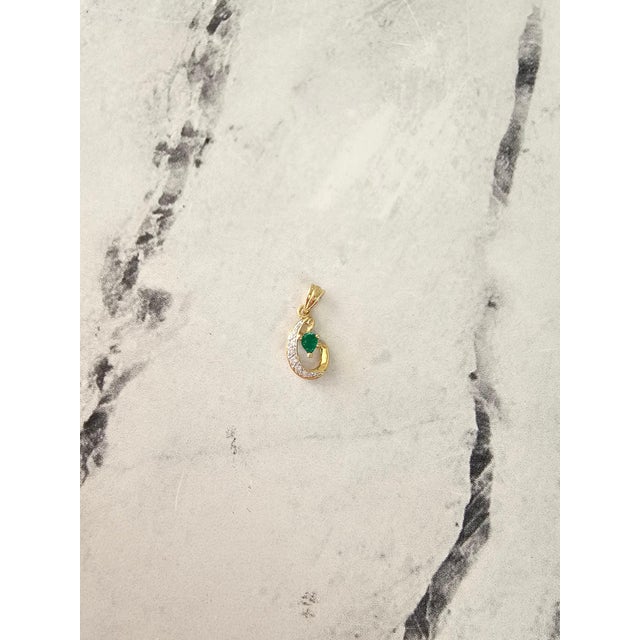 C' Pear Shaped Emerald Necklace with Diamond Accent 16" For Sale - Image 4 of 4