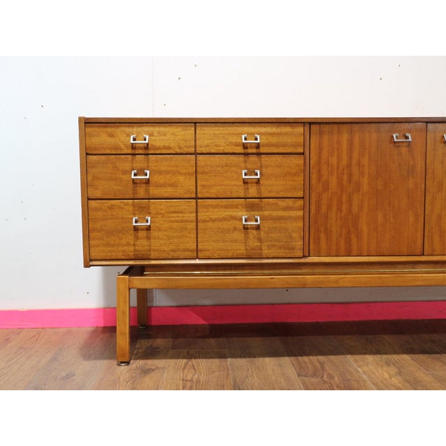 1960s Mid Century Modern Vintage Teak Sideboard Credenza in the Style of Nathan Danish Style For Sale - Image 4 of 15