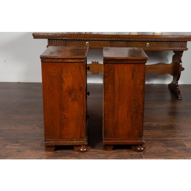 Pair of Italian 1860s Walnut Petite Commodes with Three Drawers and Bun Feet For Sale - Image 10 of 12
